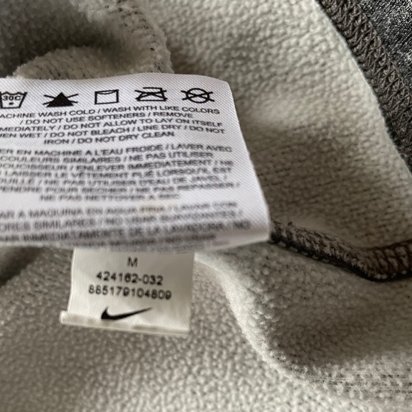 NIKE Womens Medium Hoodie Sweatshirt Surf Cup Soccer Gray Long Sleeve Therma Fit - Picture 7 of 9